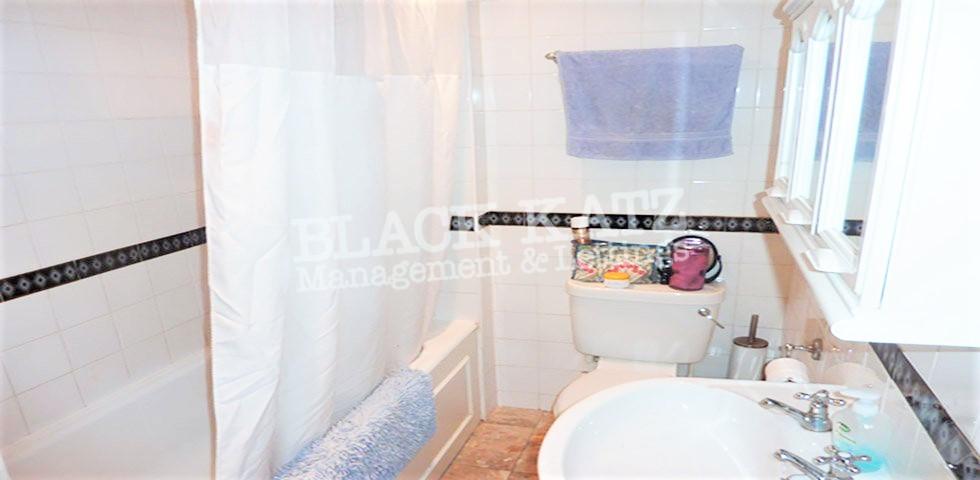 			NEW INSTRUCTION, 1 Bedroom, 1 bath, 1 reception Flat			 Portnall Road, MAIDA VALE